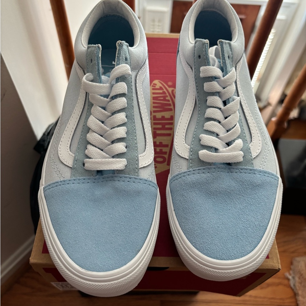 Vans Unisex Light Blue and White Platform Sneakers